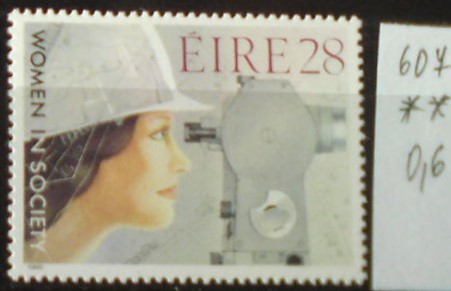 Írsko 607 **