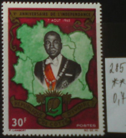 Pobrežie Slonoviny 285 **