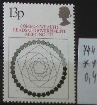 Veľká Británia 744 **