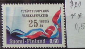 Fínsko 720 **