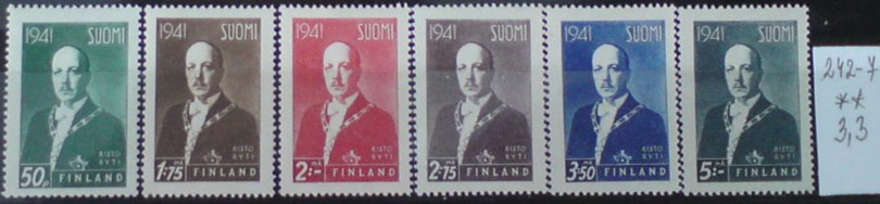 Fínsko 242-7 **