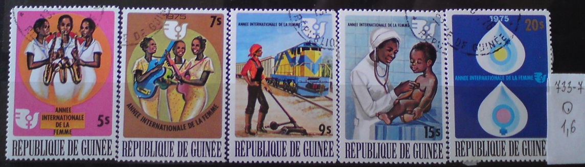 Francúzska Guinea 733-7