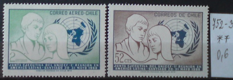 Chile 752-3 **