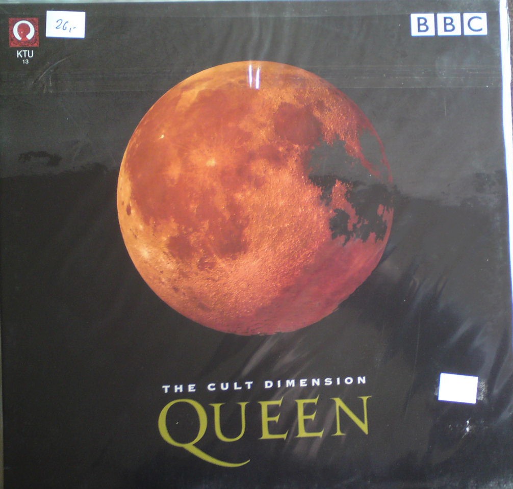 Queen cult dimension