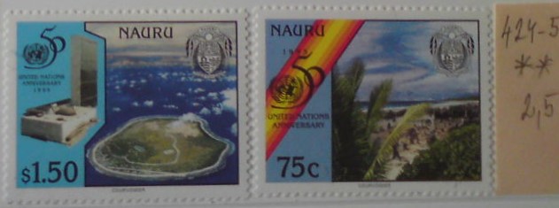 Nauru 424-5 **